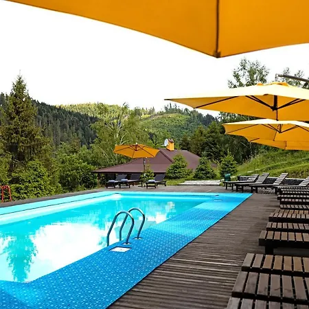 медовий двір * Rozhanka Nizhnyaya