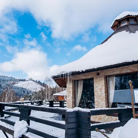 медовий двір 호텔 Rozhanka Nizhnyaya