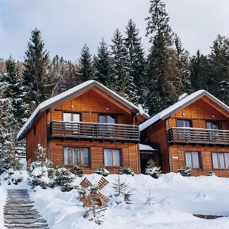 медовий двір * Rozhanka Nizhnyaya