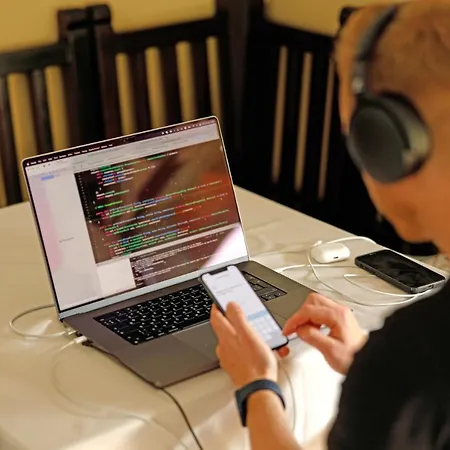 медовий двір Rozhanka Nizhnyaya